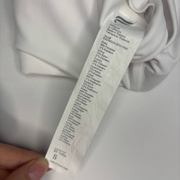 White Fabletics Principal Low Impact Bra - Picture 3 of 3